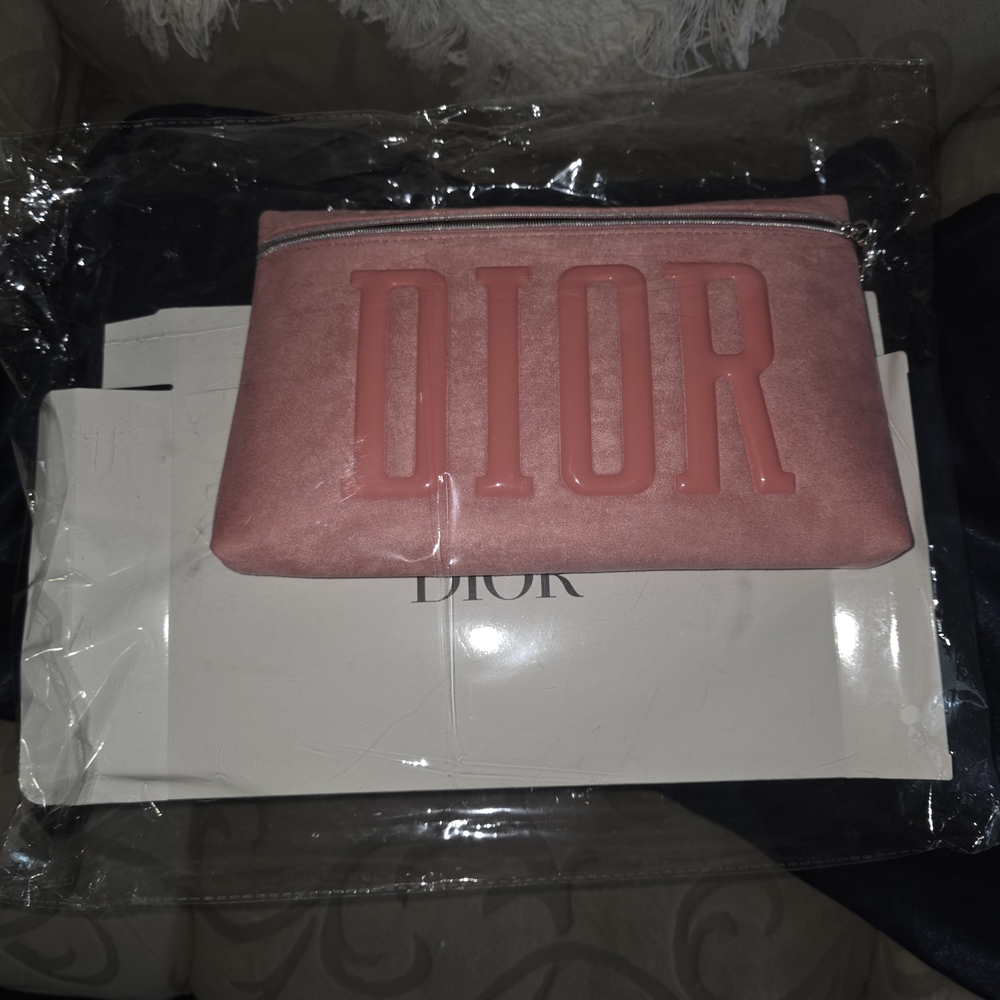 Dior Pink Suede Cossbody Bag. NWOT. Has Box - Picture 6 of 10